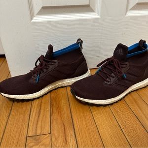 Men’s maroon Adidas Ultraboost